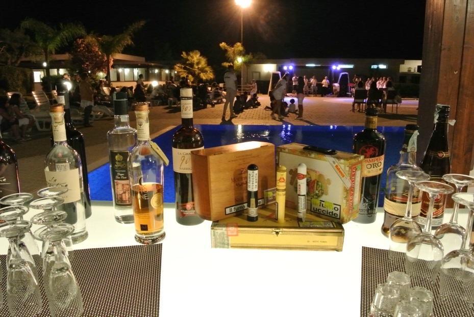 Alimini Smile Village Otranto Bagian luar foto