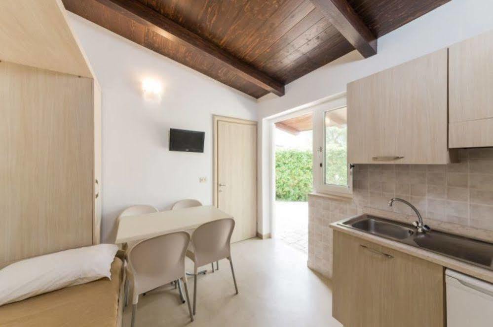 Alimini Smile Village Otranto Bagian luar foto